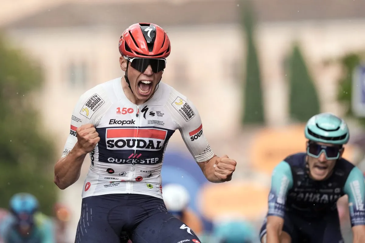 GIRO. A puro pulmón Magnier sentenció al sprint la etapa 18 - Fondo