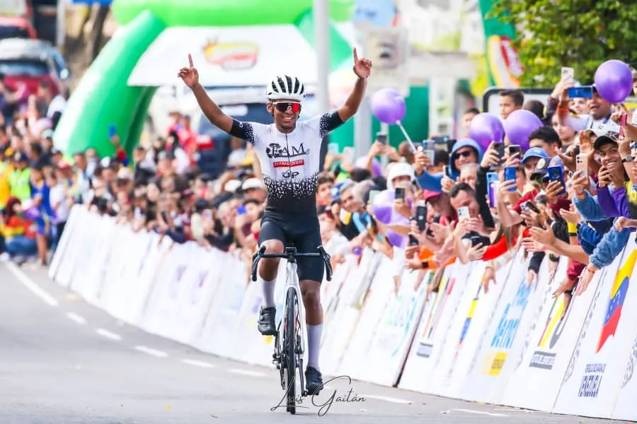 Enmanuel Viloria Se Impone en la Segunda Etapa. VUELTA AL TACHIRA
