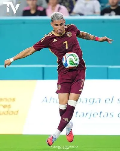 VINOTINTO convocó nuevas caras para tres partidos de fogueo 