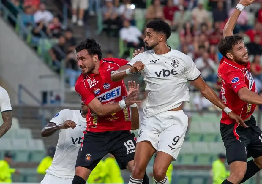 Caracas y UCV avanzan en la Copa SUDAMERICANA